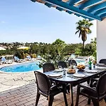 Cabrita, Superb Location, Large Villa, Walk To Restaurants, Supermarkets